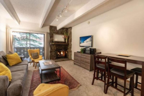 Vail Village condo walking distance to Gondola, Vail